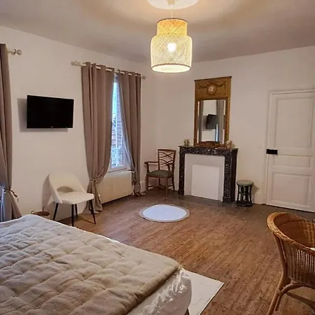 Le Clos Du Bohon, 90m2 , Calme Dans L'oise ,15 Mn De Gisors Et Son Chateau Feriehus