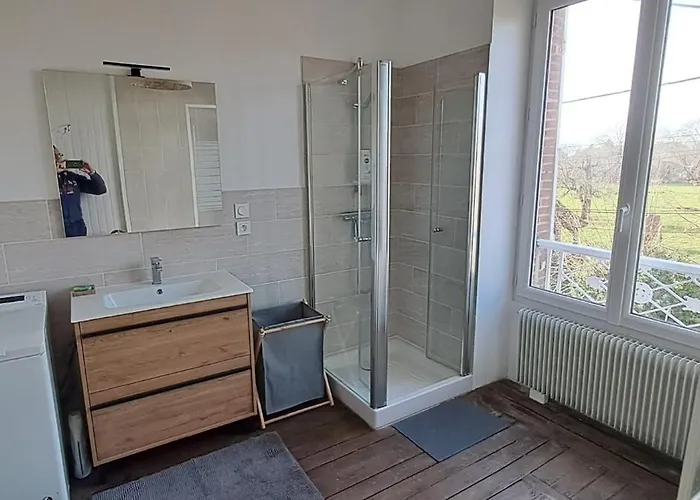 Holiday home Le Clos Du Bohon, 90m2 , Calme Dans L'oise ,15 Mn De Gisors Et Son Chateau *